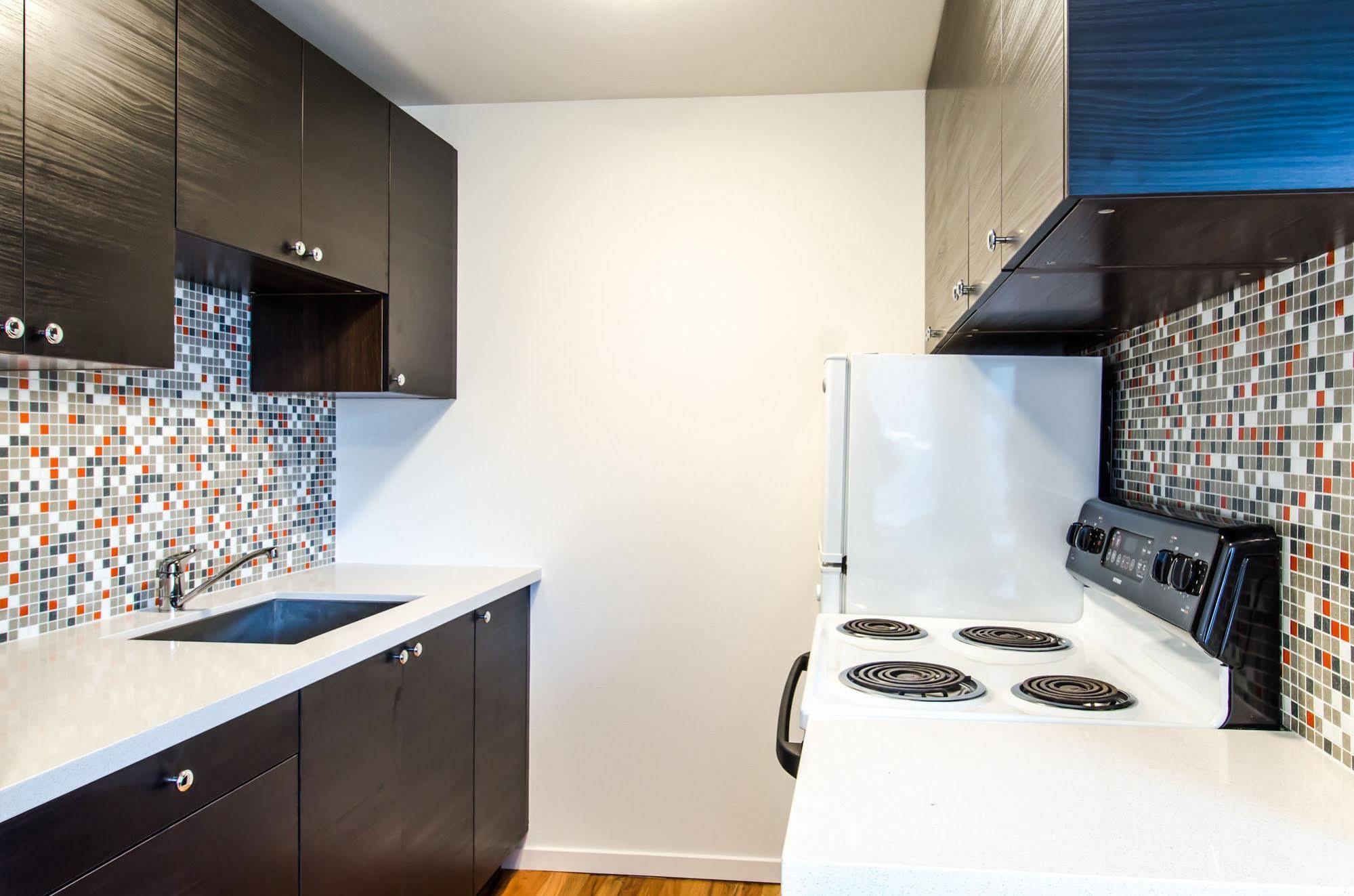 Ginosi Basics Queen Anne Apartel Seattle Buitenkant foto